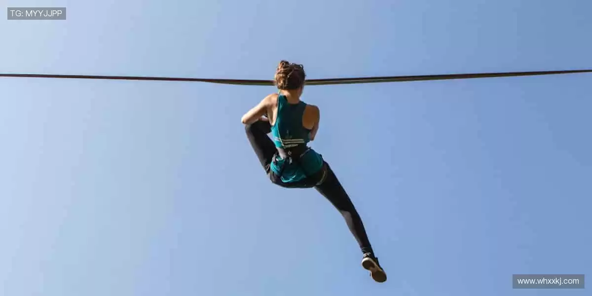 🏀 巅峰之战，不容错过！全球赛事同步直播，零时差感受速度与激情！